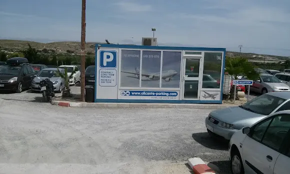 Alicante Airport Parking