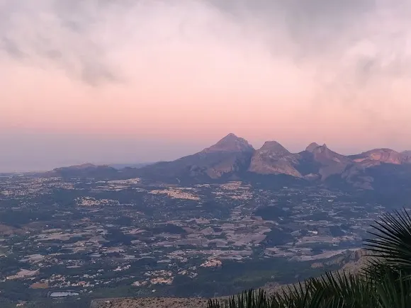 Pinturas Rupestres de la Ermita del Vicari