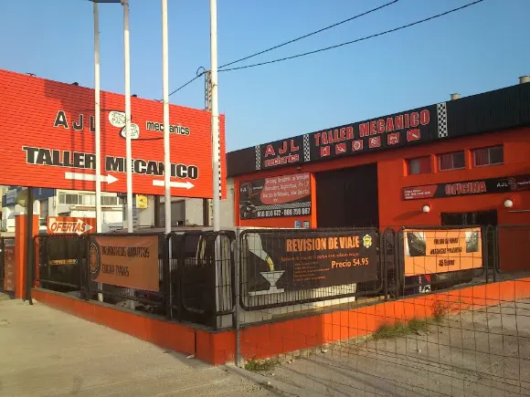 Castrol Service AJL Mechanics - Villajoyosa
