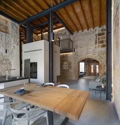 GHADBAN DE PASCUAL architects