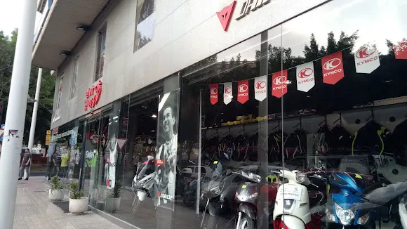 Motos y Accesorios Elvira'S Elche - Elche