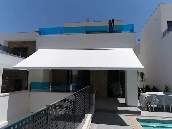 Optim Toldos - Awnings & Pergolas - Elche