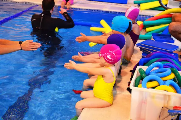 Escuela de Natacion infantil Aspanias Elche - Alicante