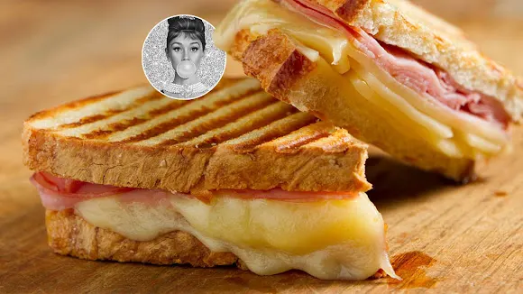 Breakfast at T-fannys - Coffee, Brunch, Sandwich, Tortilla, Dessert - Benidorm