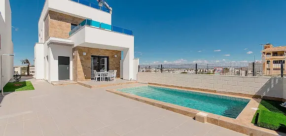 Sunnier Homes inmobiliaria internacional en Torrevieja Costa Blanca - Torrevieja