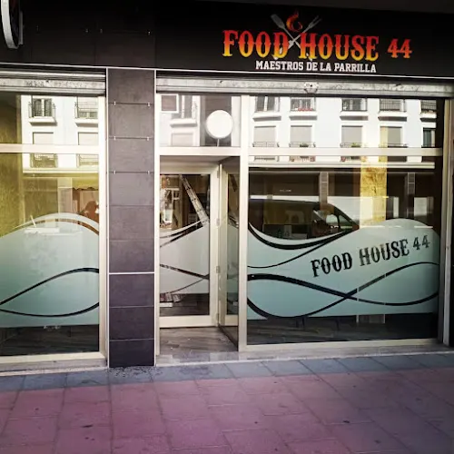 Food House 44 - Sax