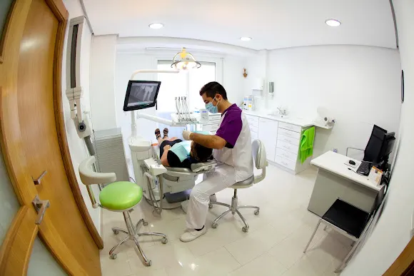 Clínica Dental El Muelle