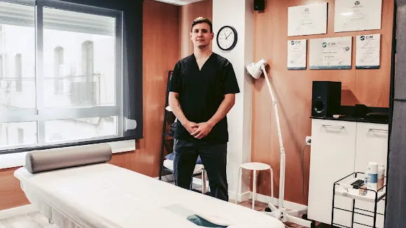 - MaKiOs - Clínica de osteopatía y quiromasaje Rafael Rico- Wellness Center - Pinoso