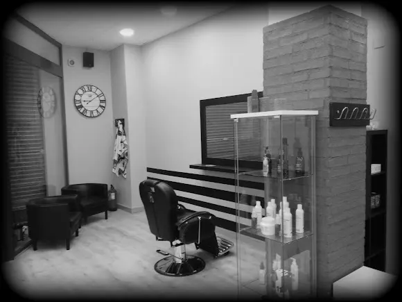 Infinity Barber & Woman - Elda